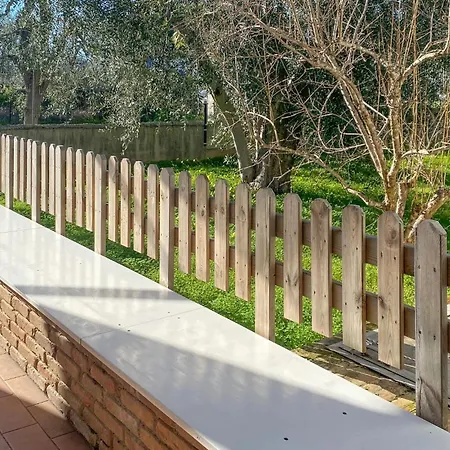 Holiday home 5 Bedroom Pet Friendly In